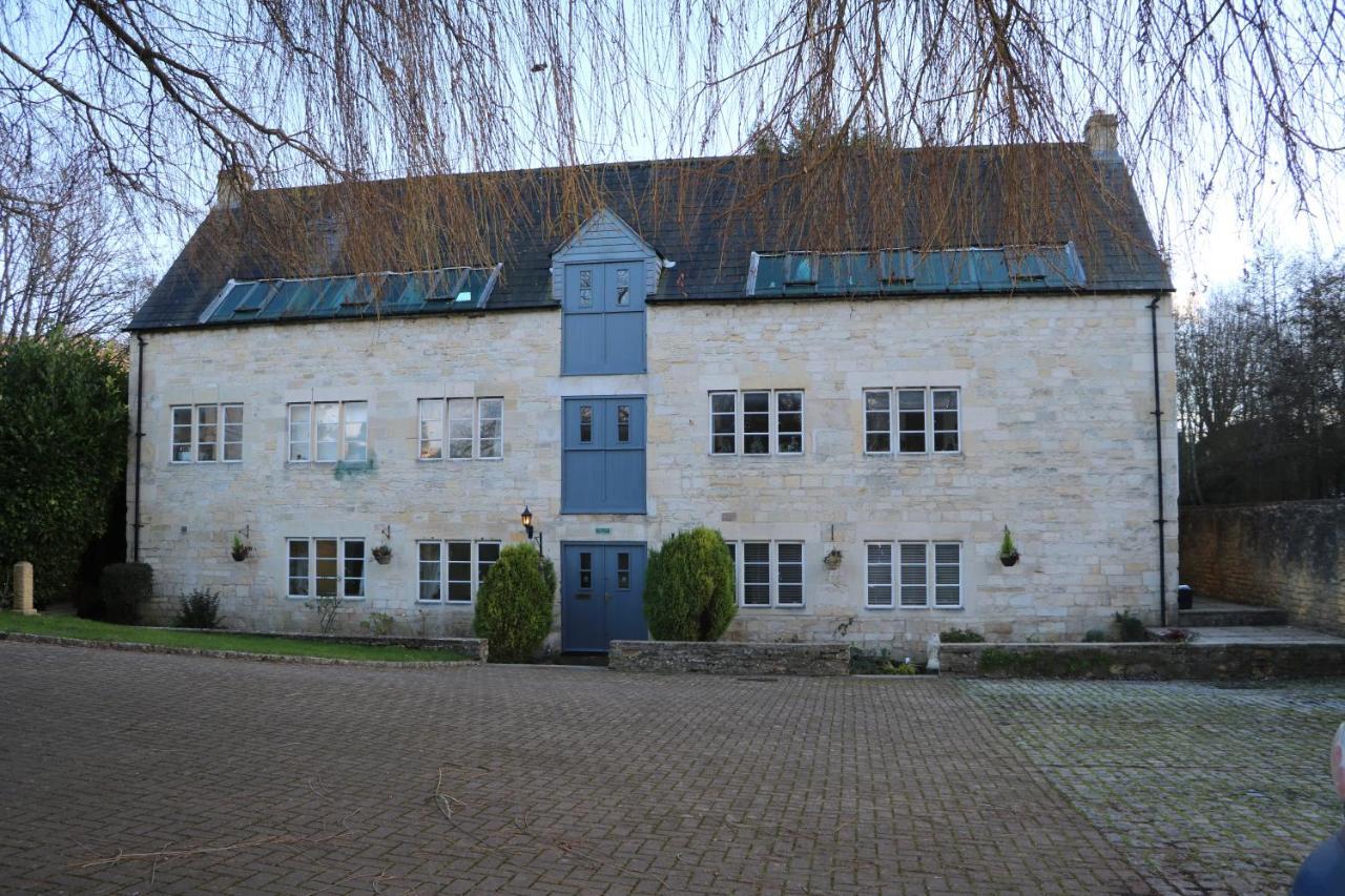 شقة Flat 1 - The Old Mill - Bowbridge Lock - Stroud ستراود المظهر الخارجي الصورة
